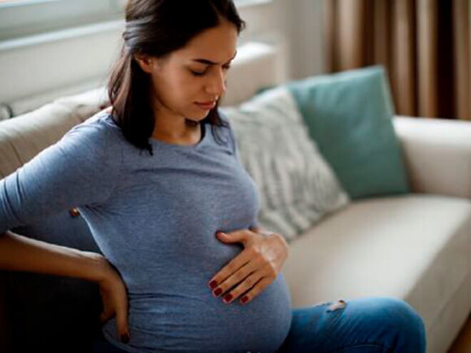 Mamá embarazada con preeclampsia